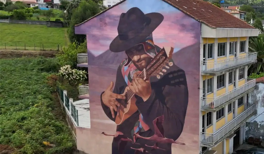 El Charanguista Andino Cristobal Persona