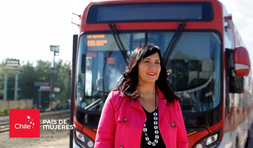 Columna | Decenio del transporte sostenible: Chile se consolida como referente global de electromovilidad