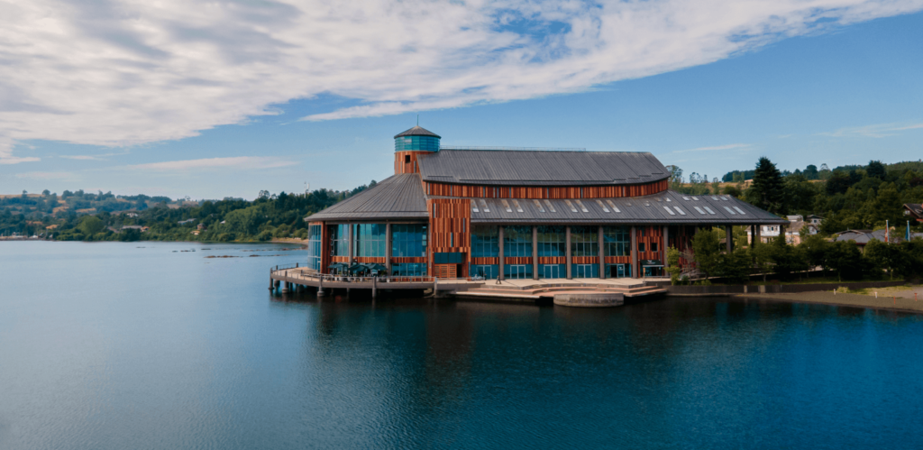 Marca Chile y Teatro del Lago sellan alianza para proyectar internacionalmente la cultura desde las regiones