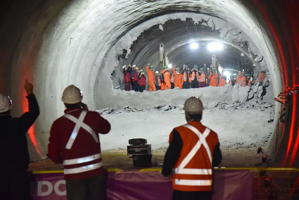 Metro de Santiago apunta a convertirse en la red más extensa de Latinoamérica en 2034